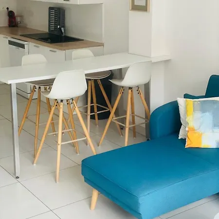 Maison 8 Personnes 4 Douches Privatives * Roubaix